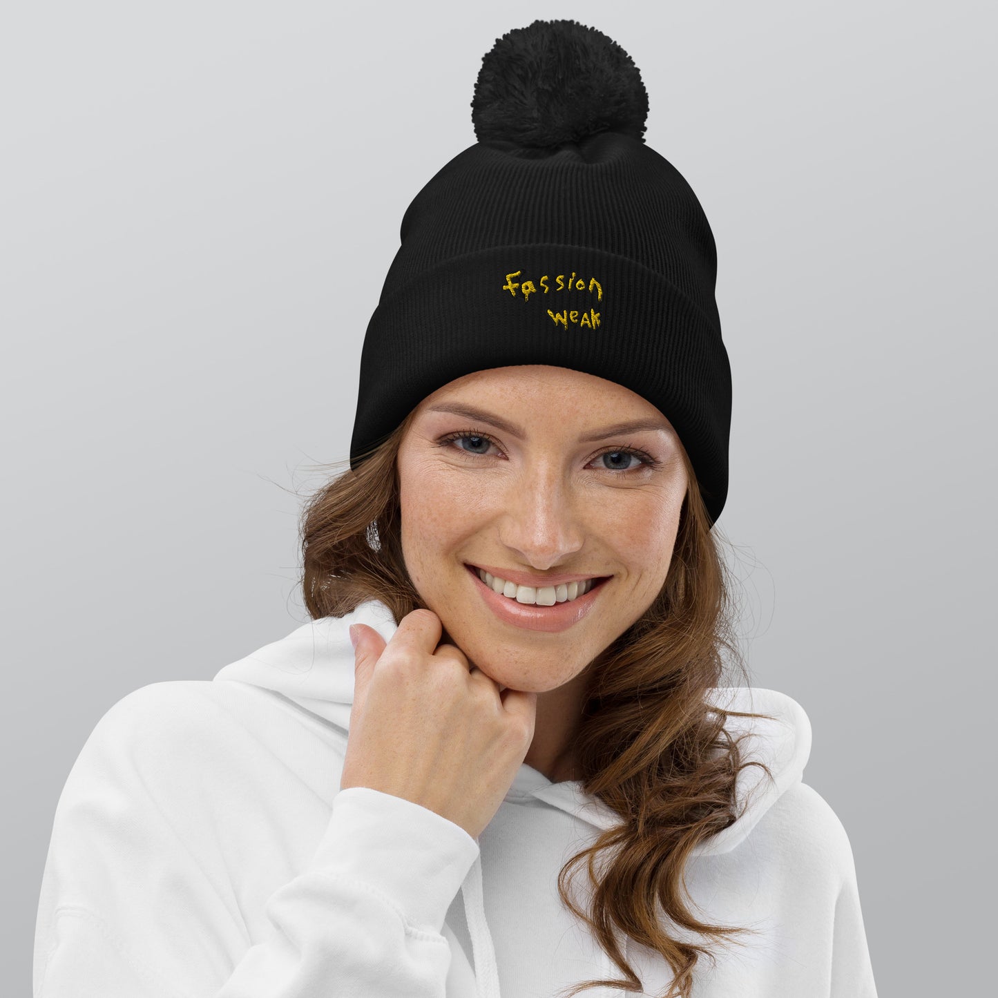 Fassion Weak Pom Pom Beanie