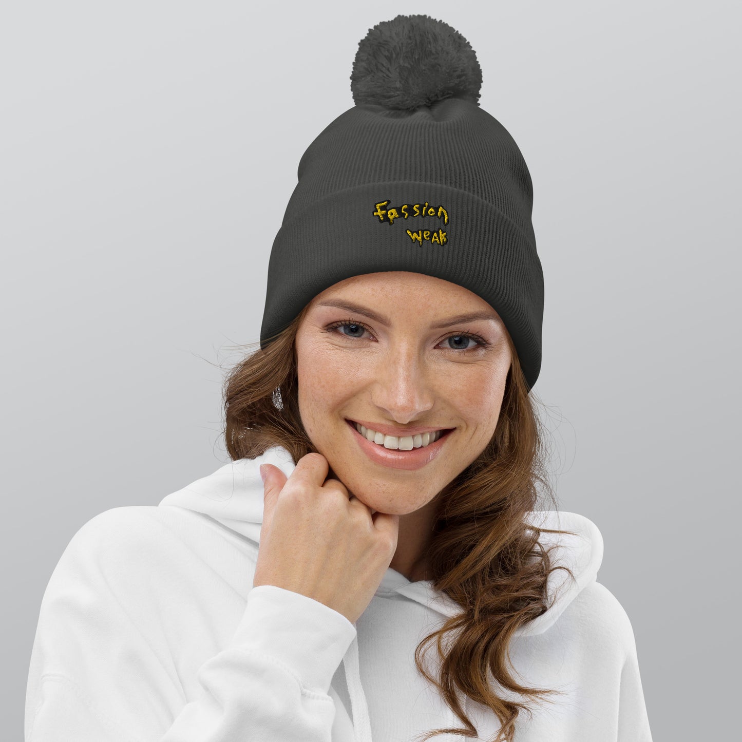 Fassion Weak Pom Pom Beanie